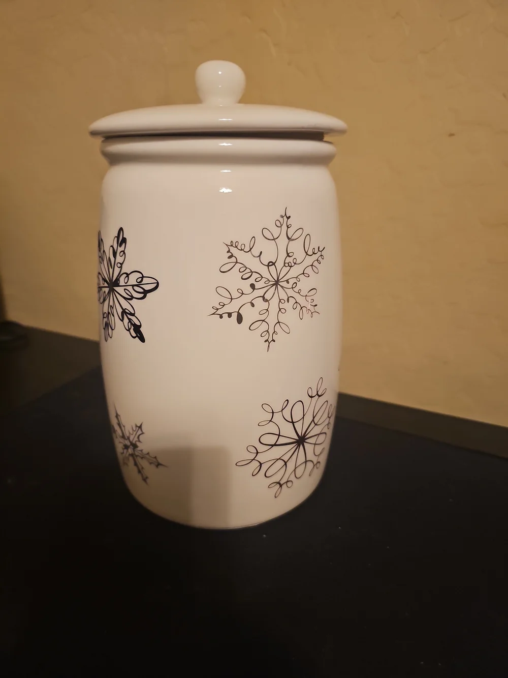 Servappetit Holiday Cookie Jar 8.5